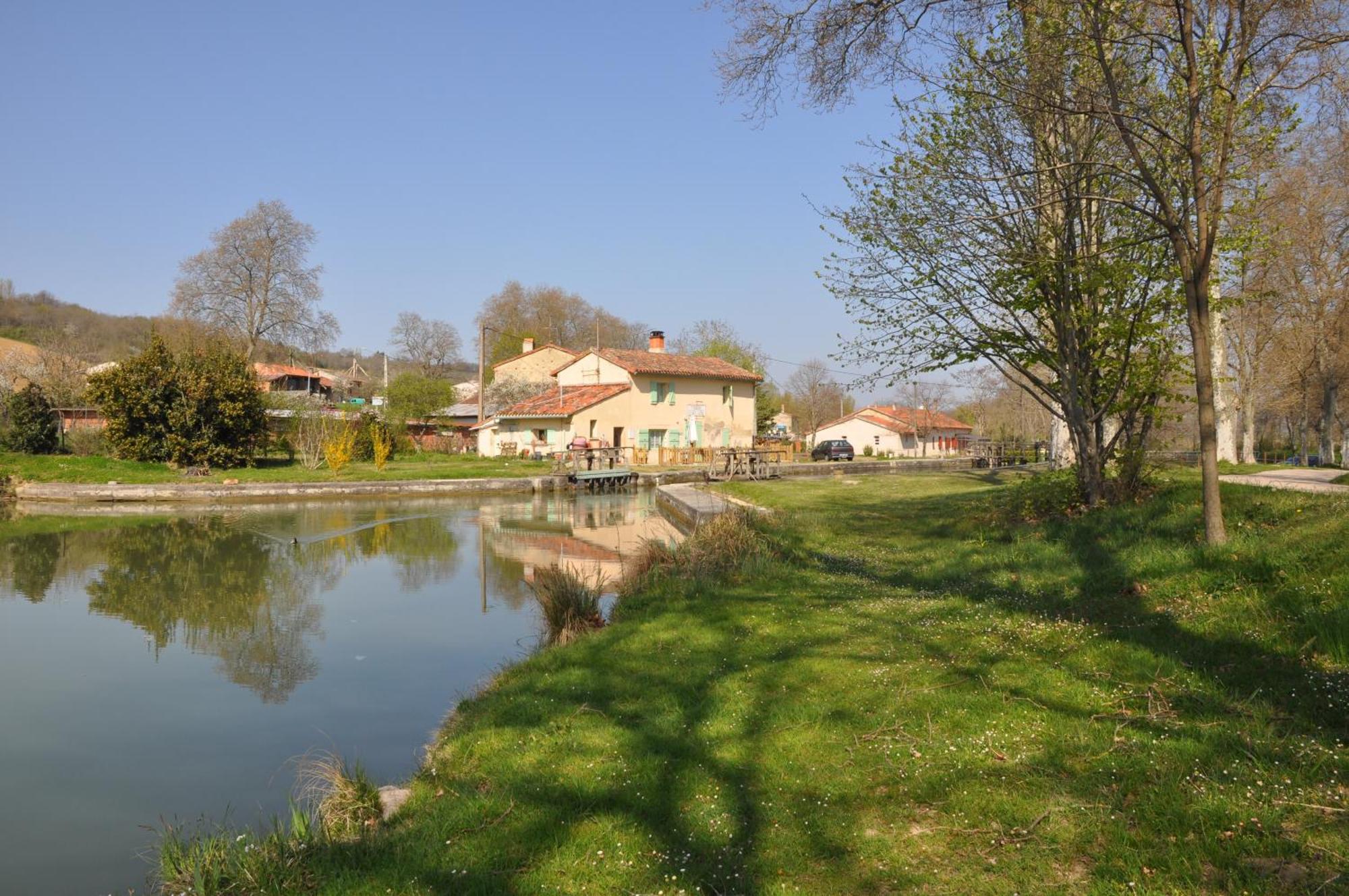 Domaine De Hurlevent Montgaillard-Lauragais Bagian luar foto